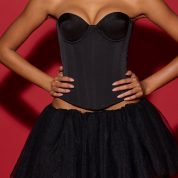 11402-Black_Lydia_4.jpg