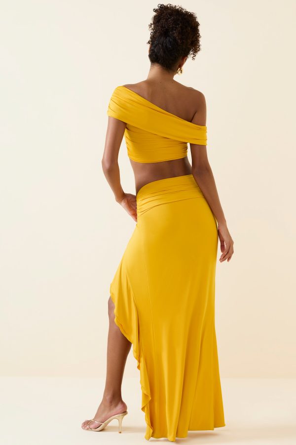 11643-GoldenYellow_Imaan_2.jpg