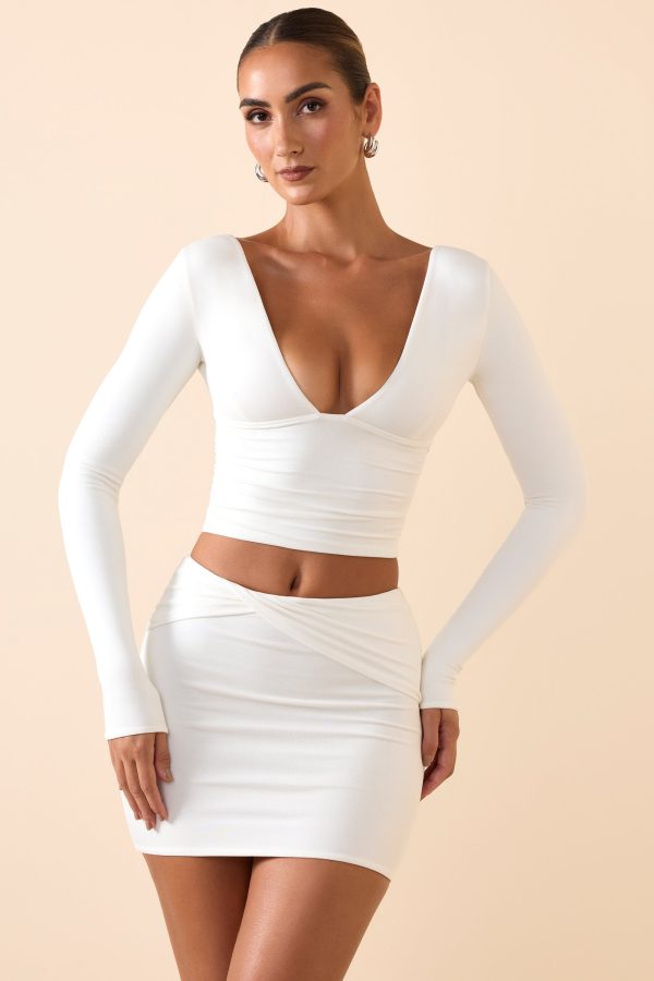 11710-White_Harri_7_c9f4dd2c-8c0f-4a61-969d-be1795fa8710.jpg
