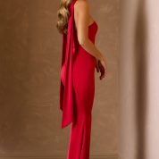 11843-ScarletRed_Mandi_3_0520dea6-7868-4b3f-88e2-f31359850f51.jpg