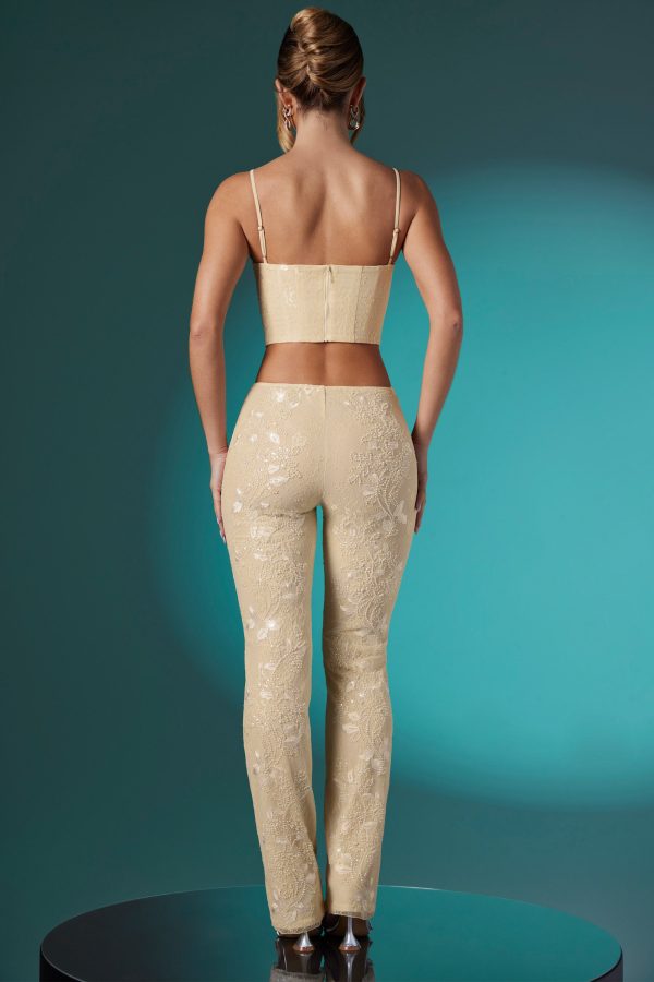 5955_5959_13_Ivory-Lace-Low-Trousers-Embelished-Lace-Corset-With-Inverted-Sweetheart-Neckline_076d31bb-612f-436e-85e3-41e8d078913a.jpg