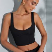 6056_6058_12_Taron-Trista-Black-Shorts-Contour-Crop-Top.jpg