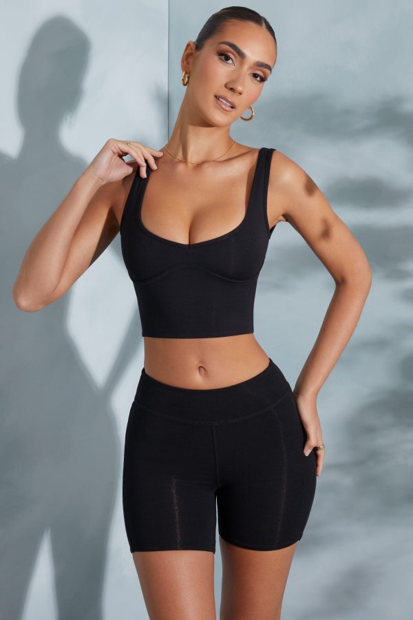 6056_6058_14_Taron-Trista-Black-Shorts-Contour-Crop-Top_fa0b8dee-4cc3-49a1-8d58-4fb8b3c13888.jpg