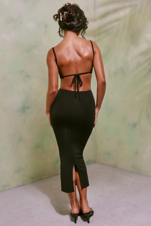6203_5_Demetria-Black-Cut-Out-Maxi-Dress_7c82a3cf-d5e3-462a-bee1-b39f2fc1aec6.jpg