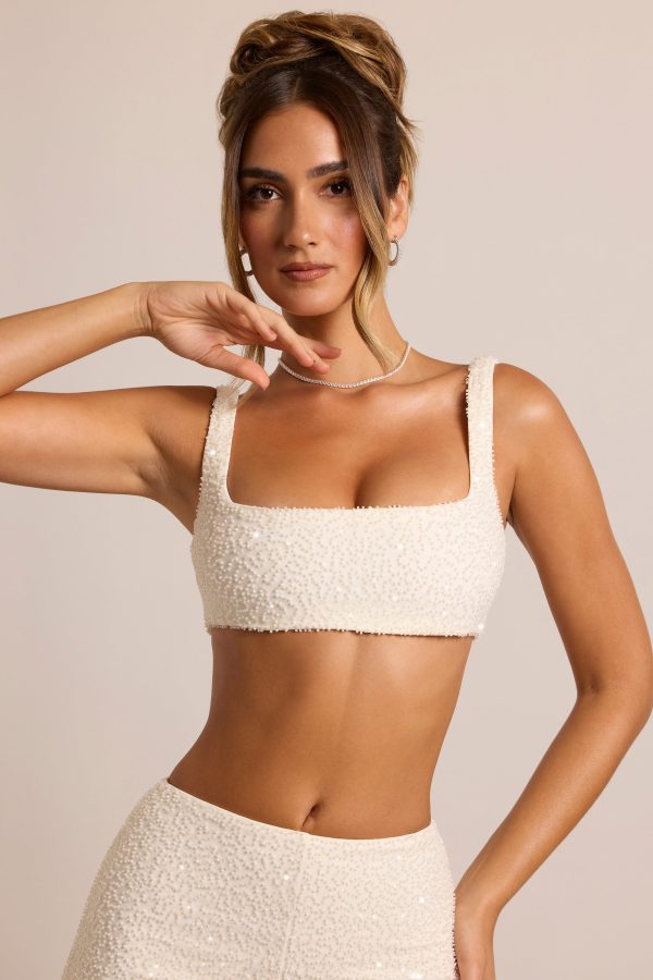 7222_7223_11_Lyon-White-Bralette-Hotpants.jpg