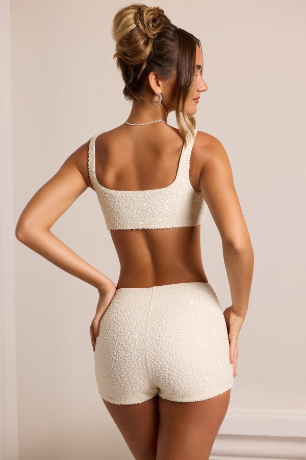7222_7223_7_Lyon-White-Bralette-Hotpants.jpg