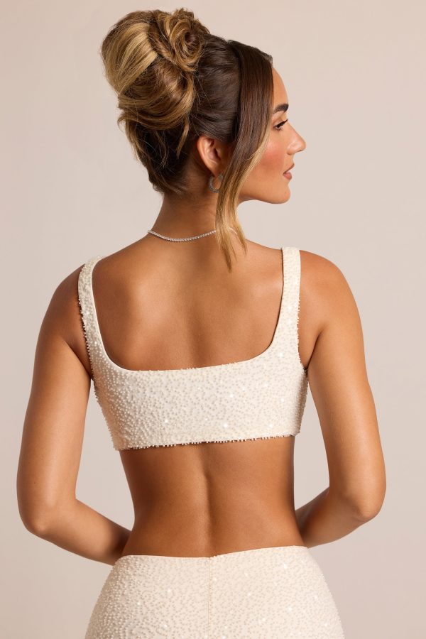 7222_7223_8_Lyon-White-Bralette-Hotpants.jpg