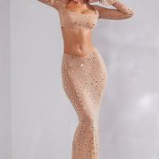7231_7232_7_Giulia-Chiara-Nude-Crop-Top-With-Sleeves-V-Waist-Gown-Skirt_ade39510-aece-4057-9cc1-a59be2add962.jpg