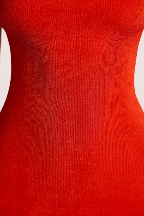 7549_8_Noellia-Red-Open-Back-Maxi-Dress.jpg