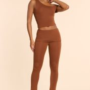 7570-7573-ChestnutBrown_Lula_Anona_2_9840ec14-9312-4eea-a769-dd84cb7c5bed.jpg