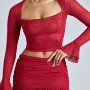 7780-8389-CherryRed_Lova_Revna_18_4c6abb6c-88af-433e-955e-e635eee38a00.jpg