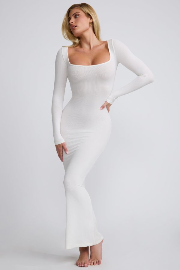 7807-White_Jude-3.jpg