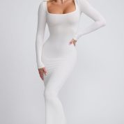 7807-White_Jude-3.jpg