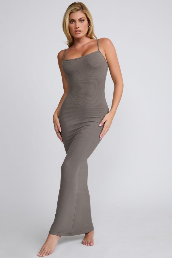 7808-Grey_Salma_1.jpg