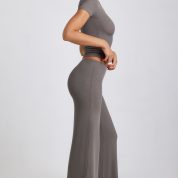 7811-7982-Grey_Nour_Zeina_2.jpg