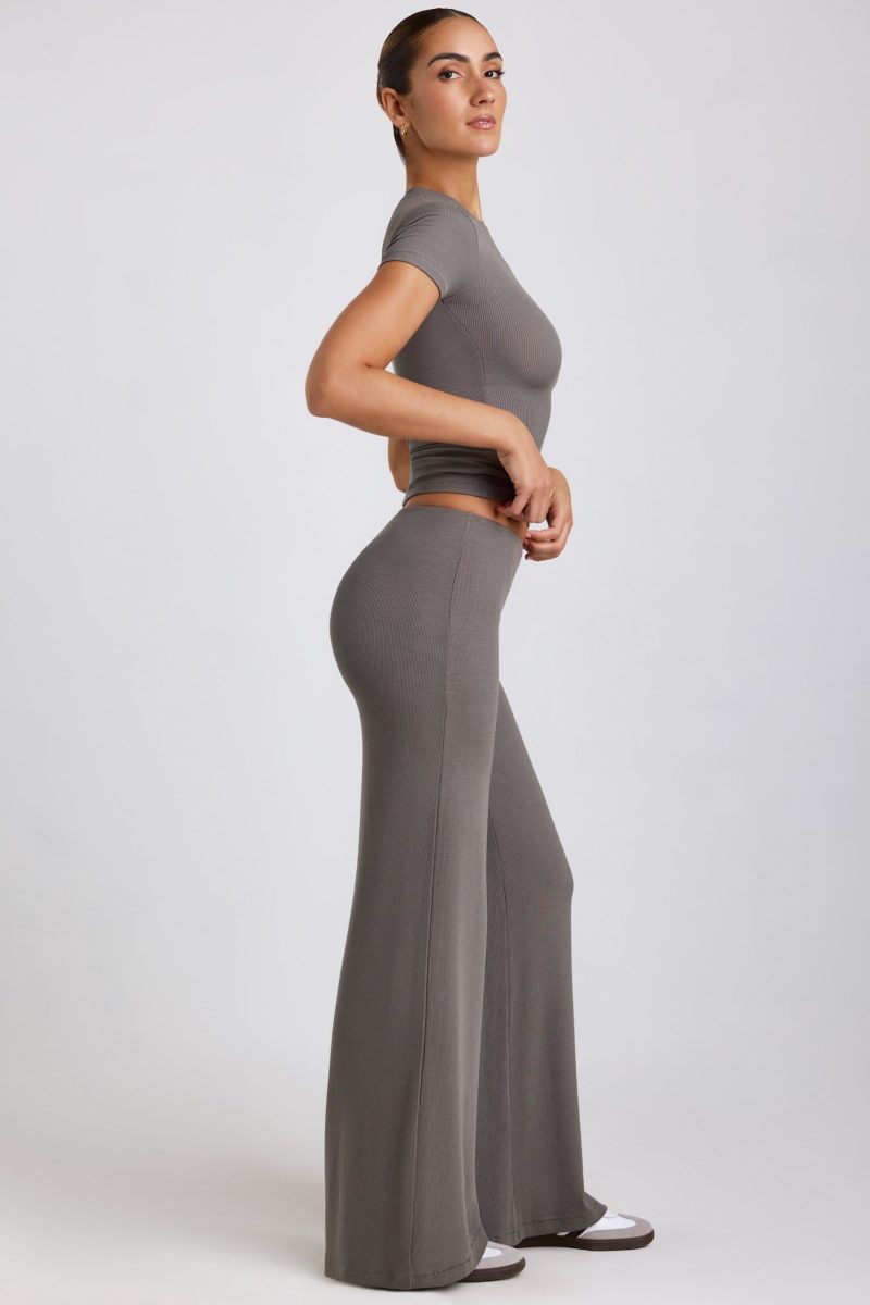 7811-7982-Grey_Nour_Zeina_2.jpg