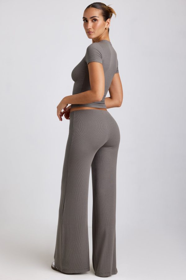 7811-7982-Grey_Nour_Zeina_4.jpg