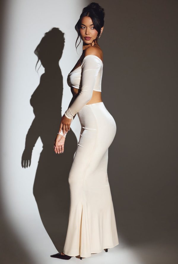 7883-8041-Ivory_Nixie_Adele_5.jpg