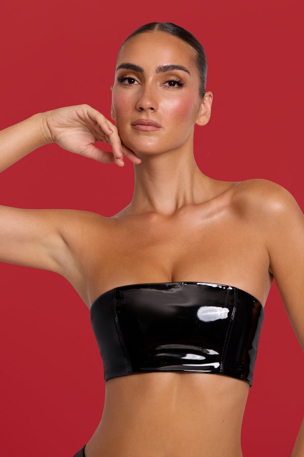 7891_7852_9_Black-Vinyl-Bandeau-Mini-Shorts_e7e092dd-bbc4-46be-b2c1-1d28ee7655af.jpg