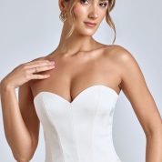 7937-Effie_Ivory_1.jpg