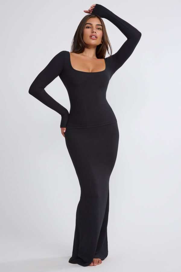 7978-7983-Black_Mona_Tia_1.jpg