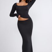 7978-7983-Black_Mona_Tia_12.jpg