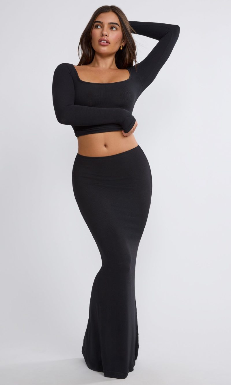 Ribbed Modal Mid Rise Maxi Skirt in Black