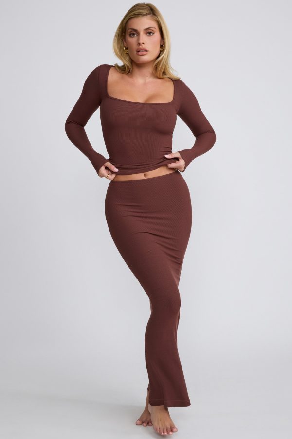 7978-7983-Chocolate_Mona_Tia_1_0fb7471e-ddd8-4793-94d2-f3b543405f02.jpg