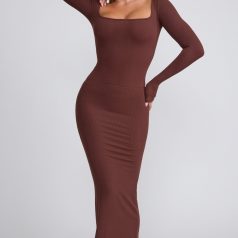 7978-7983-Chocolate_Mona_Tia_8.jpg