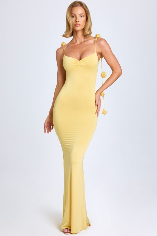 8002-PastelYellow_Aldona_3_1ddb38f2-95fd-45c5-a5af-63f4b69ec9ba.jpg