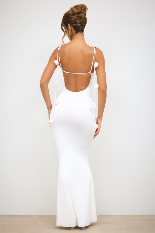 8002-White_Aldona_7.jpg