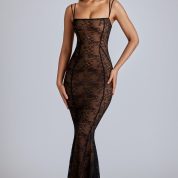 8019-Black_Marietta_1.jpg