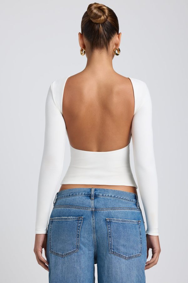 8120-White_Elli_3.jpg