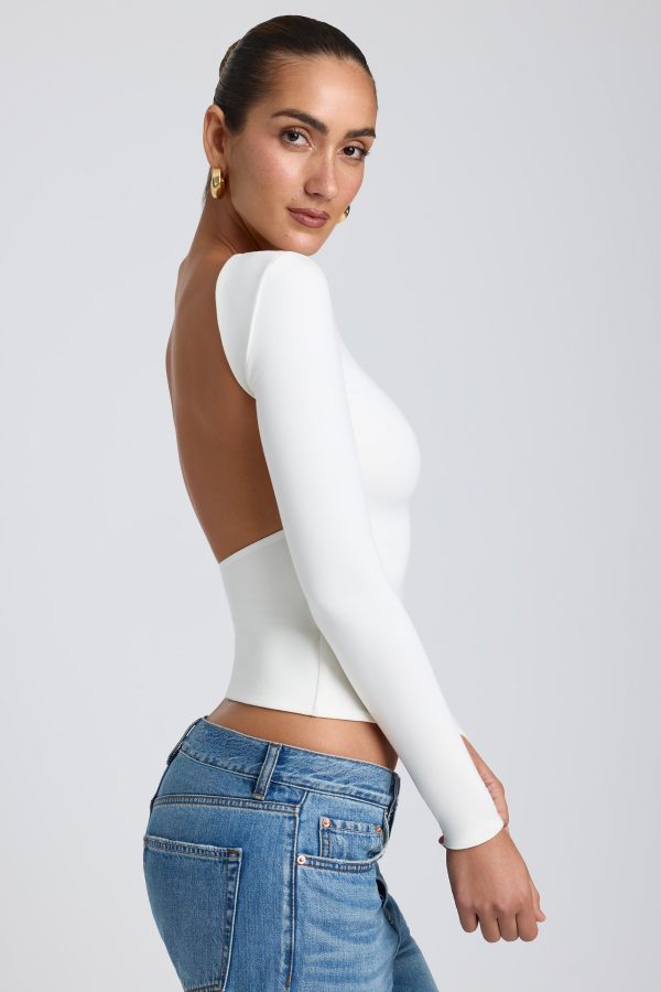 8120-White_Elli_6.jpg