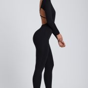 8122-Black_Elara_5.jpg