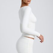 8262-8640-White_Emry_Cali_4.jpg