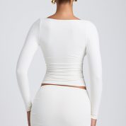 8262-8640-White_Emry_Cali_5.jpg