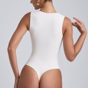 8265-White_Alba_5.jpg