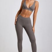 8300-8301-Grey_Maya_Linnea_3_1e49687c-c68e-453a-8f73-a1b7bc7f7356.jpg