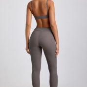 8300-8301-Grey_Maya_Linnea_5_eba778cc-52cc-420d-97c2-8f155e1537a2.jpg