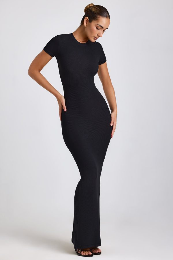 8302-Black_Freya_3.jpg