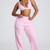 8323-8162-PinkLemonade_Loungewear_2_a6e539e3-5713-457c-a78b-9f8af3b81489.jpg