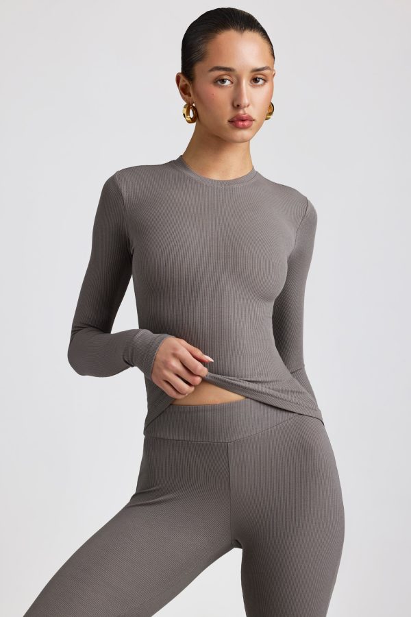 8325-Grey_Clio_2.jpg