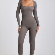 8326-Grey_Iris_1.jpg