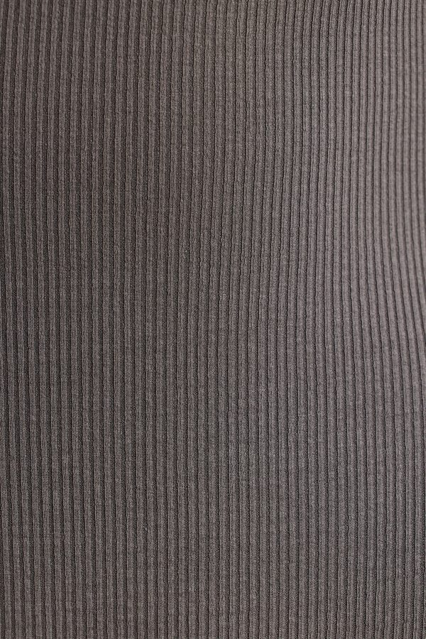 8327-Grey_Jordan_6.jpg
