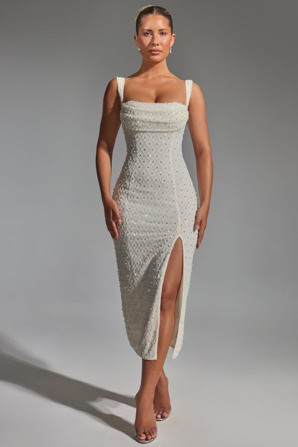 8410-White_Georgiana_1_1.jpg