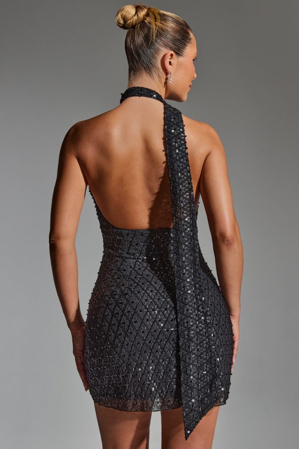 8418-Black_Henrietta_6_d3b1de21-5600-4494-99ac-bb83874bd812.jpg
