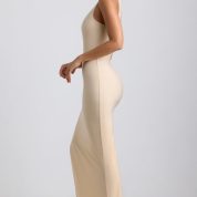 8421-Buttercream_Akeeva_4.jpg