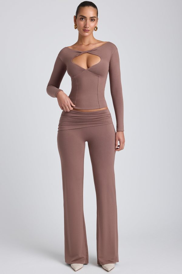 8489-6205-Taupe_Naim_Hollis_1.jpg