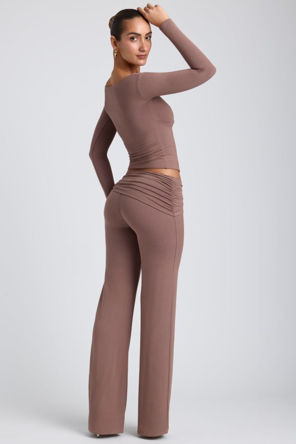 8489-6205-Taupe_Naim_Hollis_7.jpg